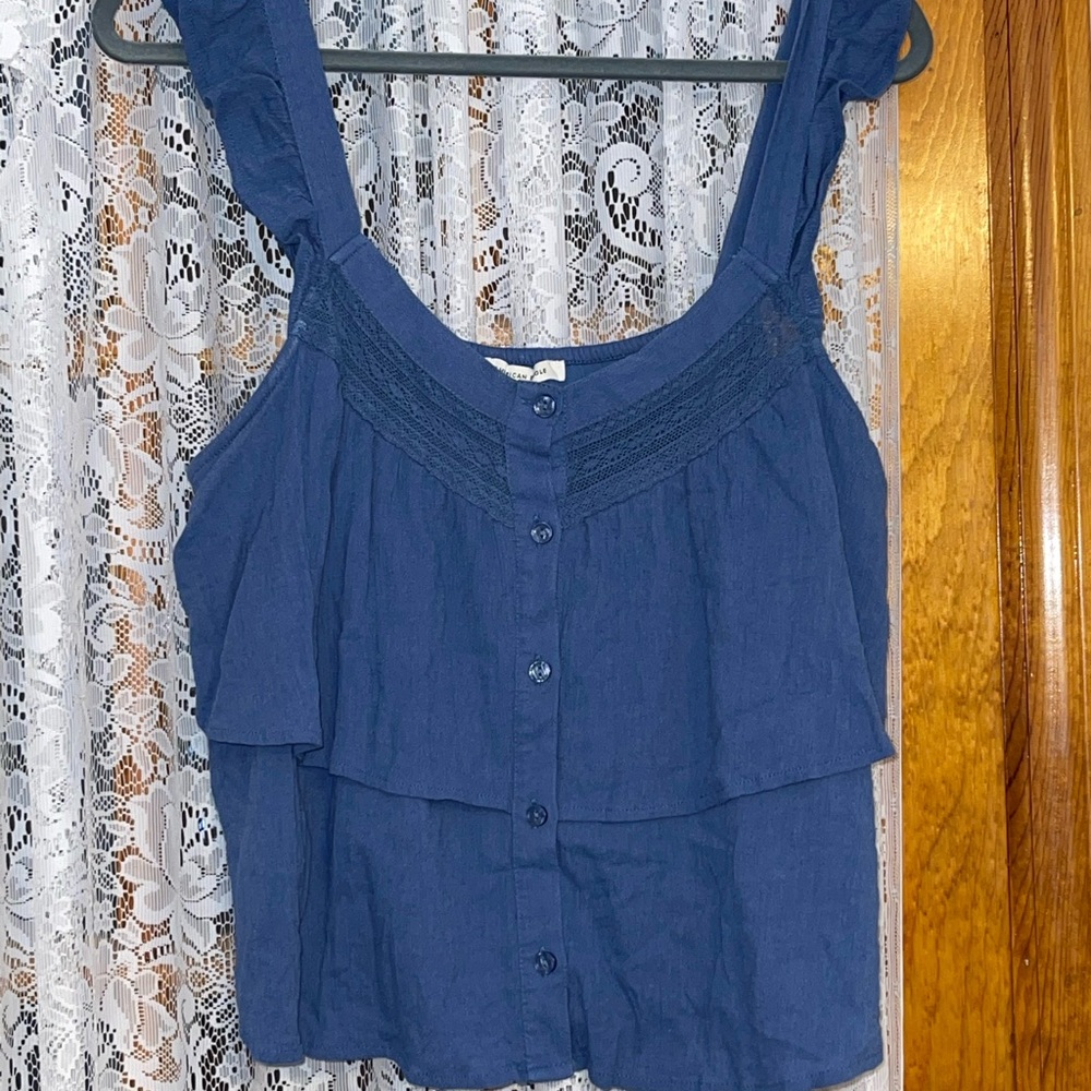American eagle crop tank top with ruffle sleeve